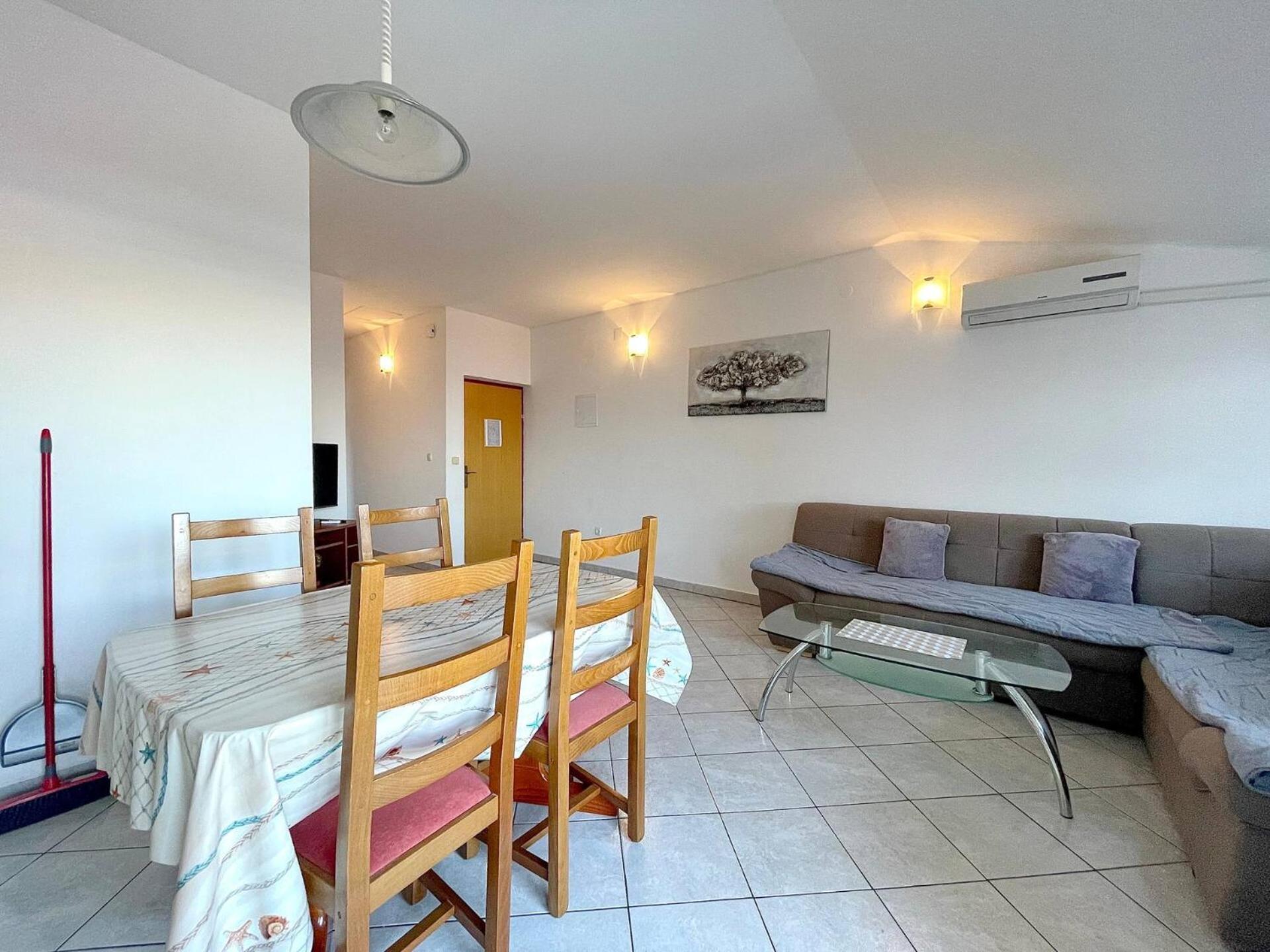 Apartments Capic Z Baška Екстериор снимка