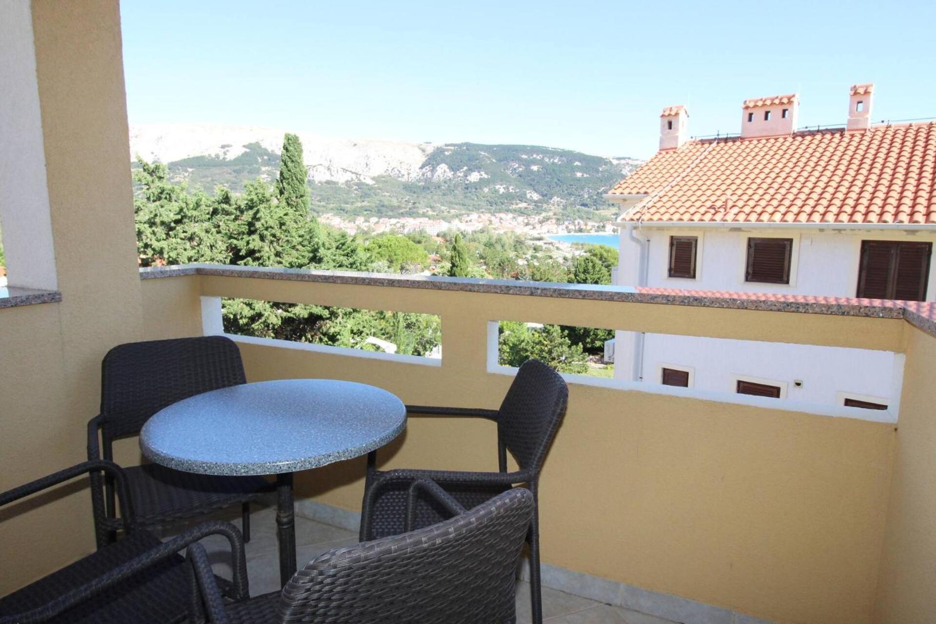 Apartments Capic Z Baška Екстериор снимка